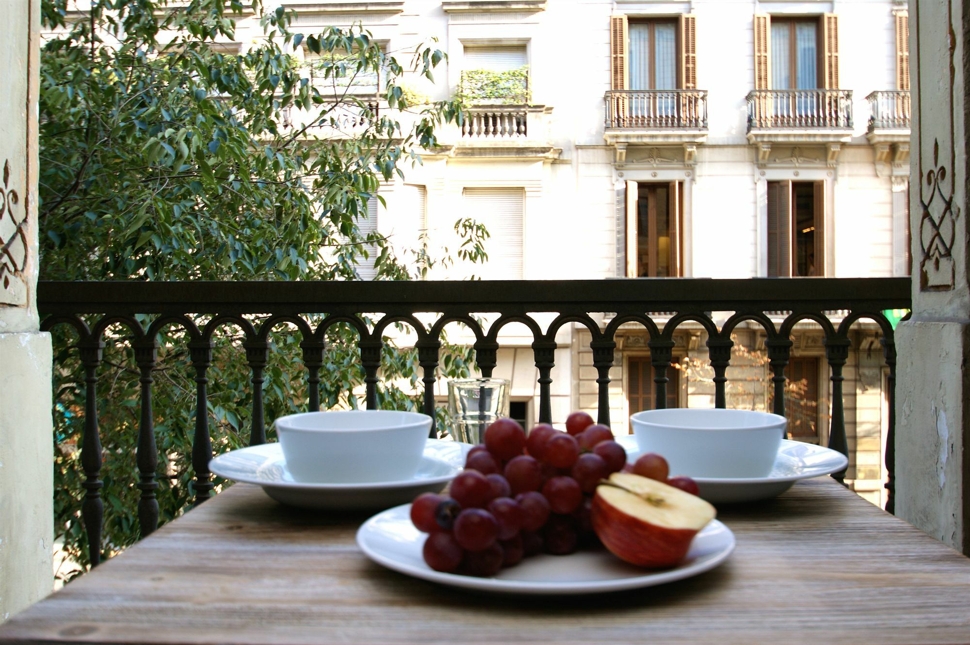 Short Stay Group Paseo De Gracia Serviced Apartments Barcelona Exterior foto